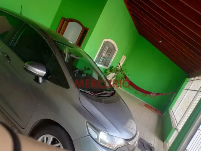 Casa 3 quartos com amplo quintal no Jardim Marajoara
