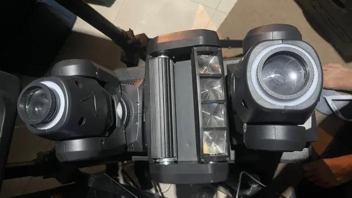 Vendo Iluminação  p show / Dj ( 01 movie spider , 02 mini movies ) 