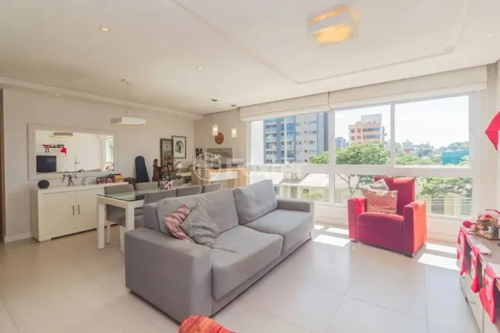 Imóvel para venda tem 107 metros quadrados com 3 quartos em Boa Vista - Porto Alegre - RS