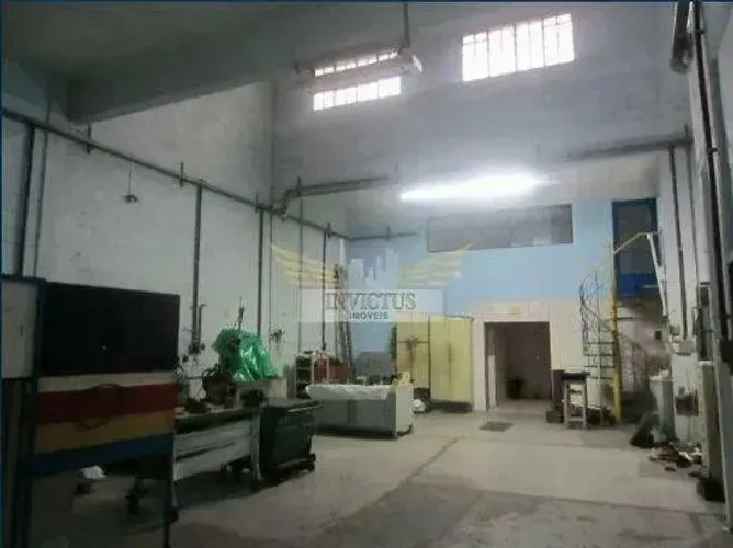 Galpão Comercial/Residencial para Alugar, 262m² - Jardim Santa Cristina, Santo André/SP.