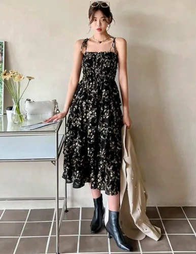 Vestido Floral Preto - Tamanho P