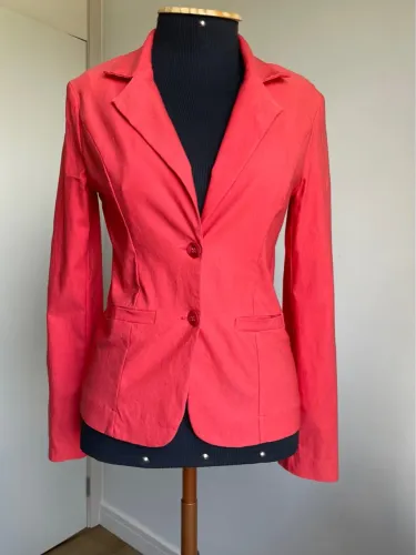 Blazer Feminino tam 38 laranja Yegrina