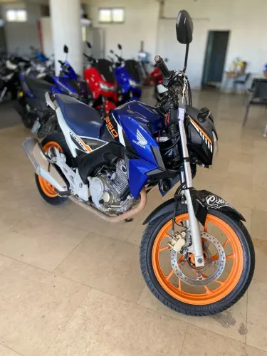 Honda Twister 250 2020 ( shalom motors )