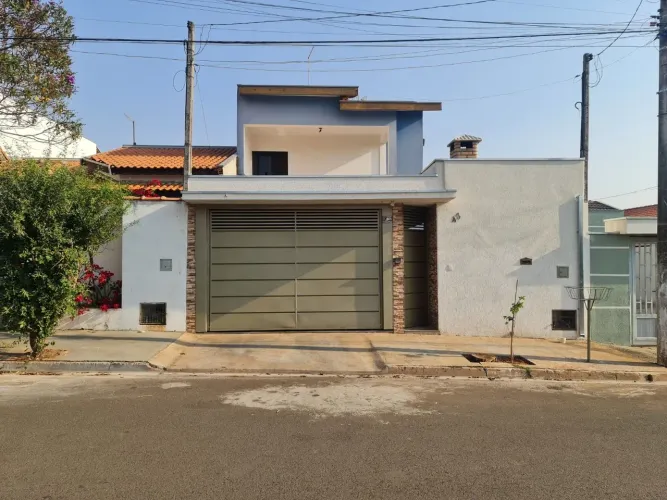 Casa com 3 dormitórios à venda, 235 m² por R$ 600.000,00 - Residencial Di Napoli II - Cerq