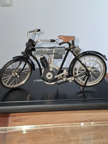 Motocicleta de Metal American Spirit escala 1:18