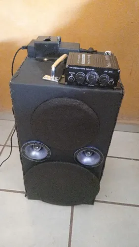 Caixa amplificada