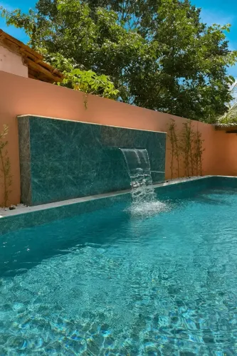 Casa de Vila para aluguel tem 365 metros quadrados com 6 quartos em Trancoso - Porto Segur