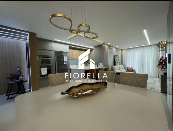 Lindo apartamento semi mobiliado, com vista mar, 3 suítes, 2 vagas, em Campinas/São José!