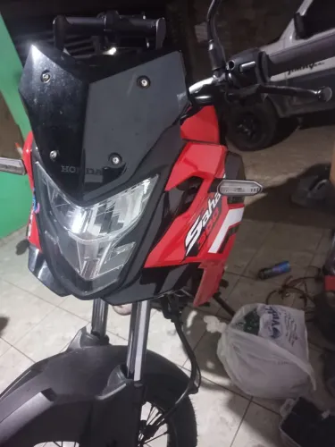 Vendida em breve terá outra 2024 emplacada até 06/2026 leia o anúncio golpista fora 