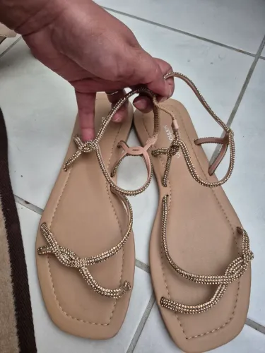 Sandália Sonho dos Pés com brilho N 39