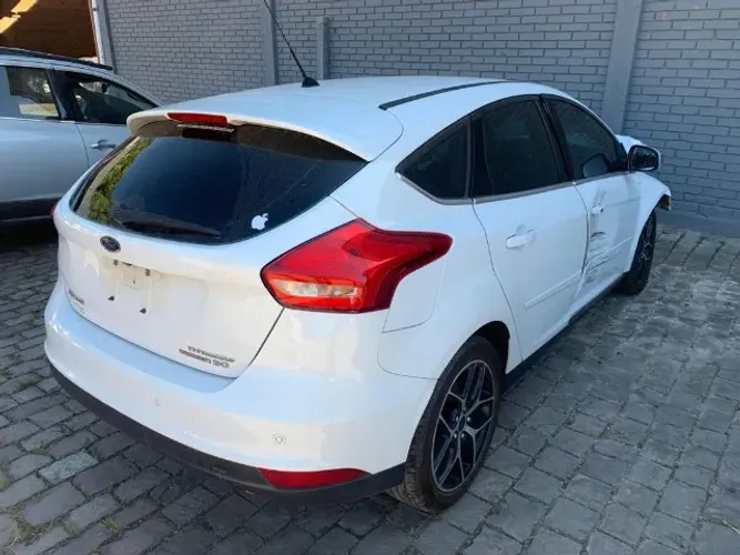 Sucata Ford Focus 2.0 2013 a 2018 Peças