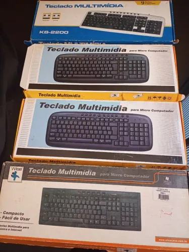 Teclados Usados