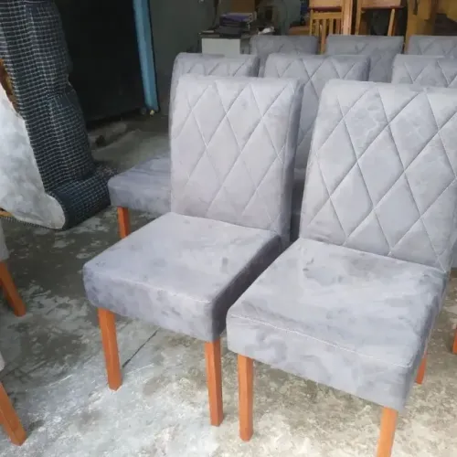 Kit Cadeiras Giulia Estofadas Tecido Veludo Boareto