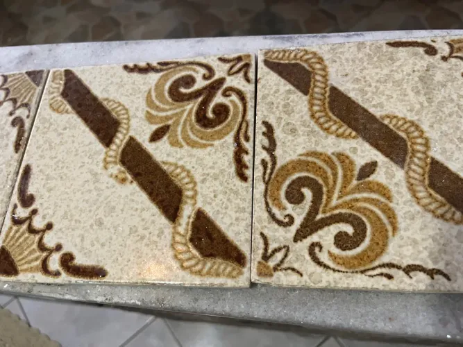 Piso / cerâmica antiga (museu do piso)