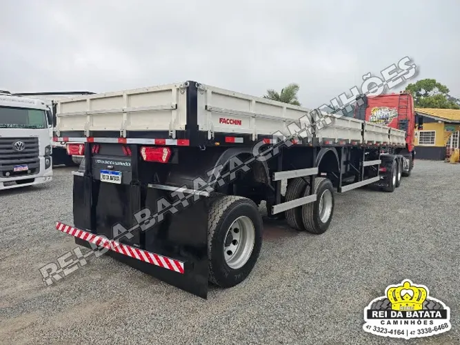 Semi Reboque Carreta 2 Eixos Carga Seca 2025 Com Pneus