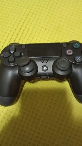 Manutenção em controles e limpeza preventiva de consoles 