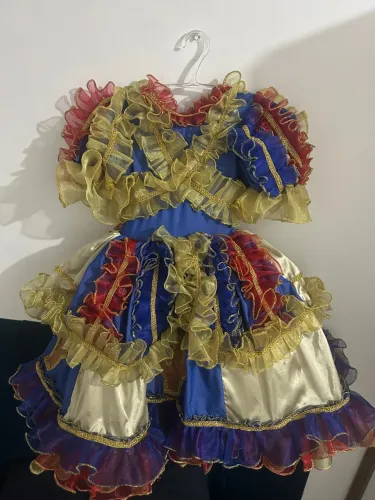 Vestido quadrilha infantil Colorido com Babados