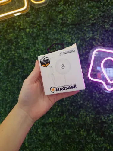 Carregador MagSafe GShield - Entrada tipo C e adaptador USB