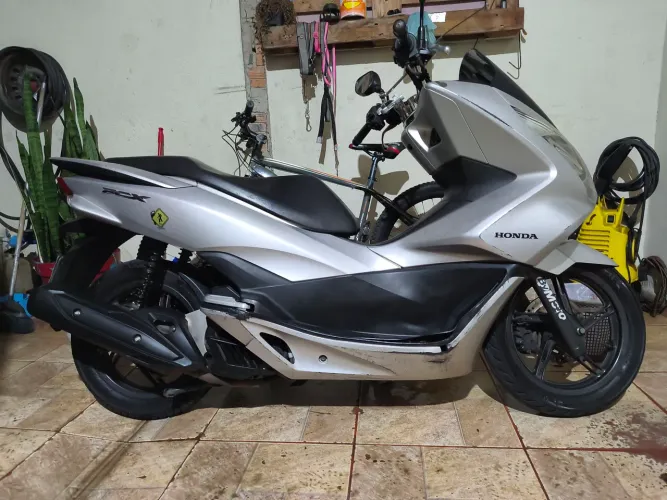 Honda PCX 150 Dlx
