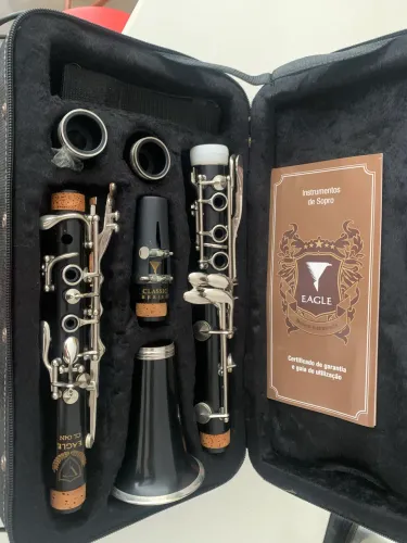 Clarinete Eagle cl 04n