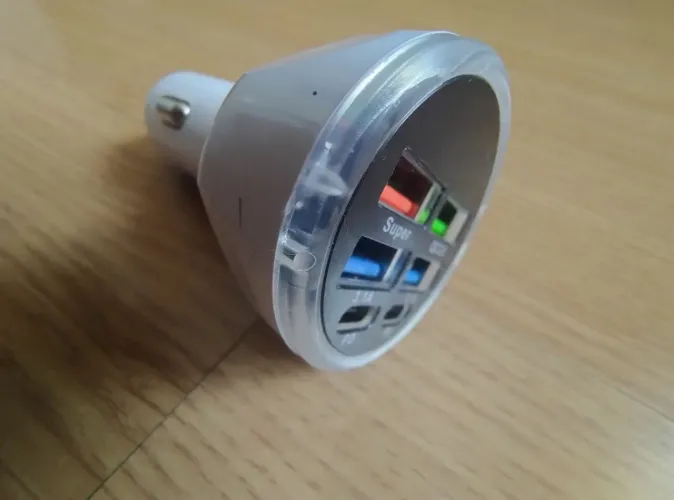 Carregador veicular TURBO 6 portas