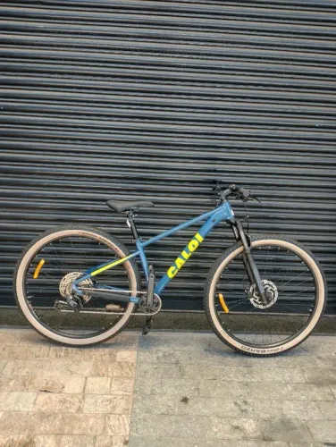 BICICLETA CALOI EXPLORER PRO SL 2024 SHIMANO CUES 11V BOOST - TAPERED 18X SEM JUROS 1 ANO