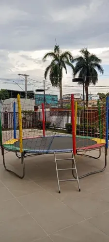 Pula pula, casinha de bolinhas, escorrega, gangorra..!