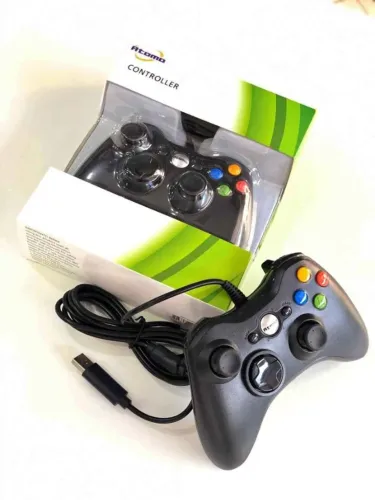 Controle Xbox 360 com fio