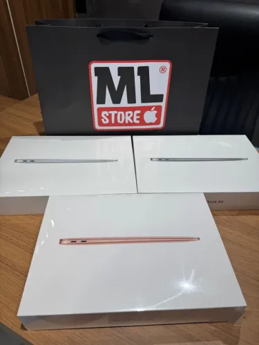 MacBook Air M1 8/256GB- Novos!