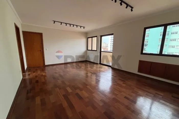 Apartamento 106 m2 com 3 quartos (1st), no Centro de Piracicaba/SP R$ 2.300