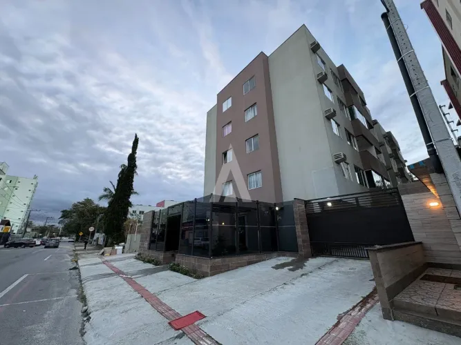 Apartamento com 2 quartos à venda no bairro Santo Antônio, em Joinville-SC, por R$ 350.000