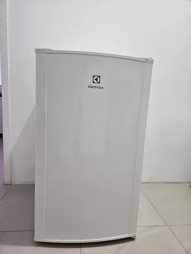 Frigobar Electrolux 120 litros