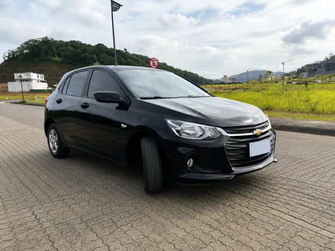 Chevrolet Onix Hatch 1.0 12V Flex Mec. 4P 2024
