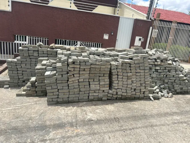  80 m2 de paiver para calçada semi novos 