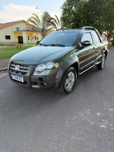 Fiat Strada Adventure1.8/ 1.8 Locker Flex CD 2011