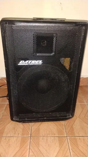Caixa de som datrel 300w RMS 
