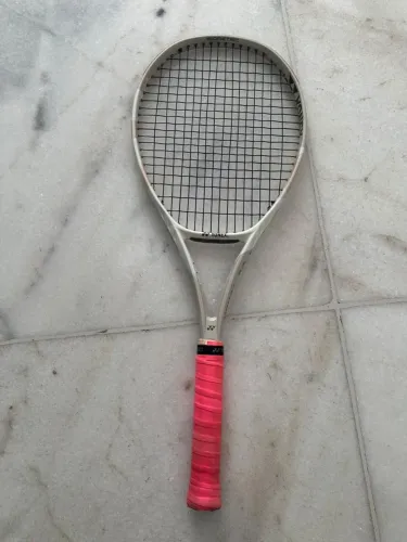 Yonex Vcore 98 L2 - Sand Beige 305g