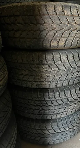 Jogo de pneus 16 s10 , ranger , tr4 , 225/70 R16 semi novos ( 235/70/16 )