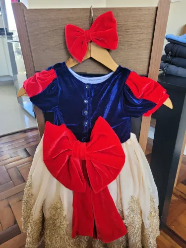 Vestido Branca de Neve - p crianças de 1 ano