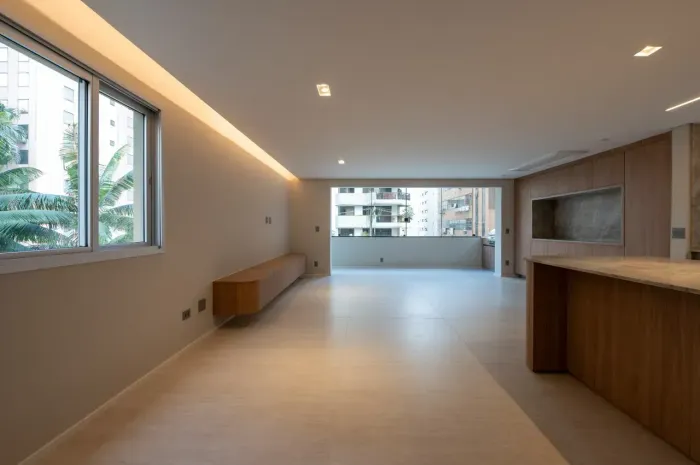 APARTAMENTO À VENDA REFORMADO NO JARDIM PAULISTA COM 3 QUARTOS - 2 VAGAS - 195M2