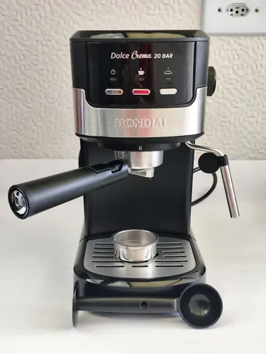 Cafeteira expresso Dolce crema 20 bar mondial 1200w preto/inox 127v foi somente testada