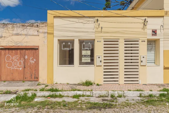 Casa comercial para aluguel no Centro em Pelotas/RS