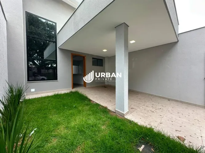 Casa com 3 dormitórios à venda, 127 m² por R$ 590.000,00 - Bandeirantes - Londrina/PR