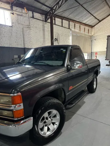 Chevrolet Silverado DLX 4.1 1997