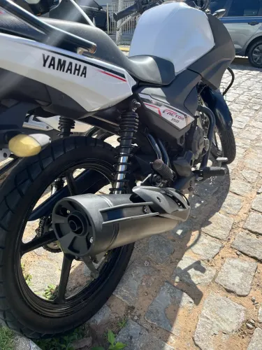 YAMAHA FACTOR 150 ED 2022 - Muito conservada