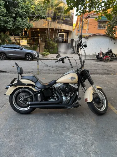 Harley Davidson Softail Fat Boy Low Special 2015 Bege