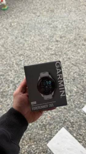 Garmin Forerunner 265 - BRANCO - NOVO