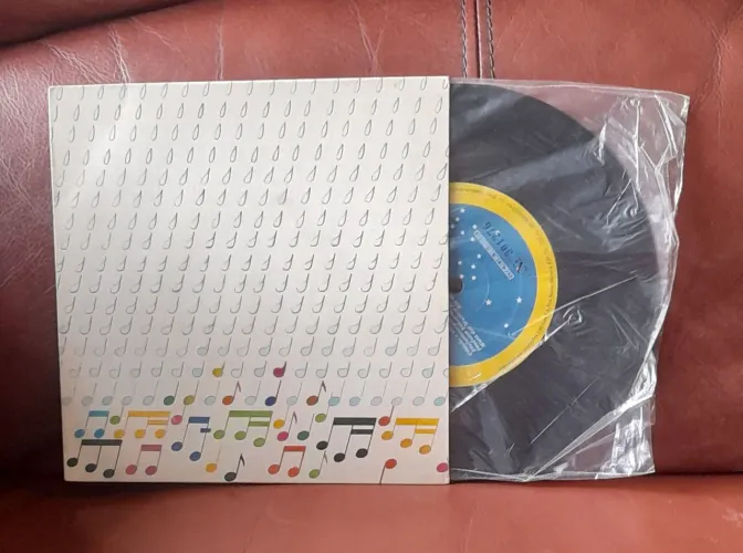 Vinil compacto