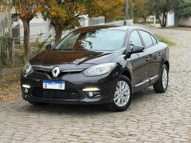 Renault Fluence Sed. Dynamique 2.0 16V Flex Aut. 2018