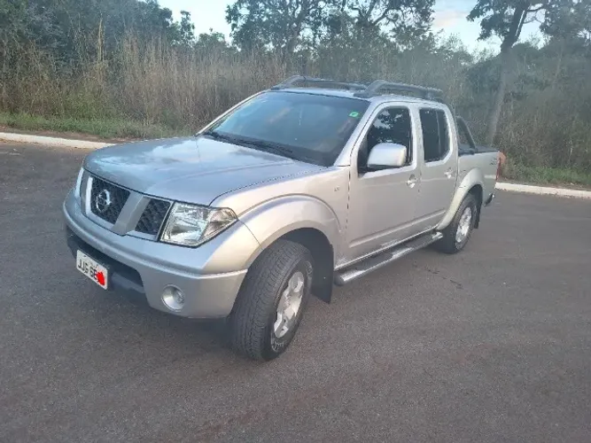 Nissan Frontier XE CD 4X4 2.5 TB Diesel 2012